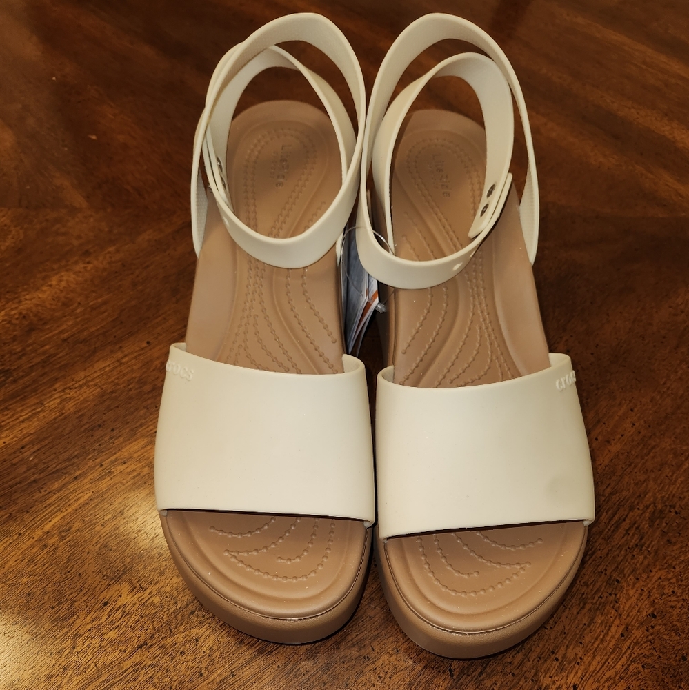Crocs Brooklyn Ankle Strap Wedge
